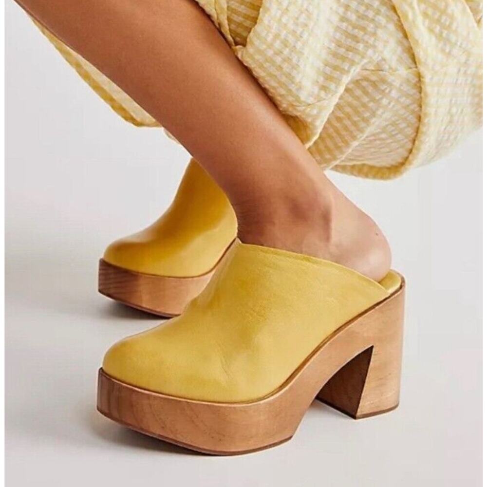 Free People Suki Platform Clogs - Yellow 39EU (8-8.5 US) EUC
